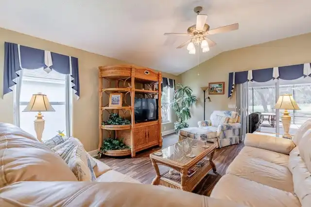 Listing Photo 13