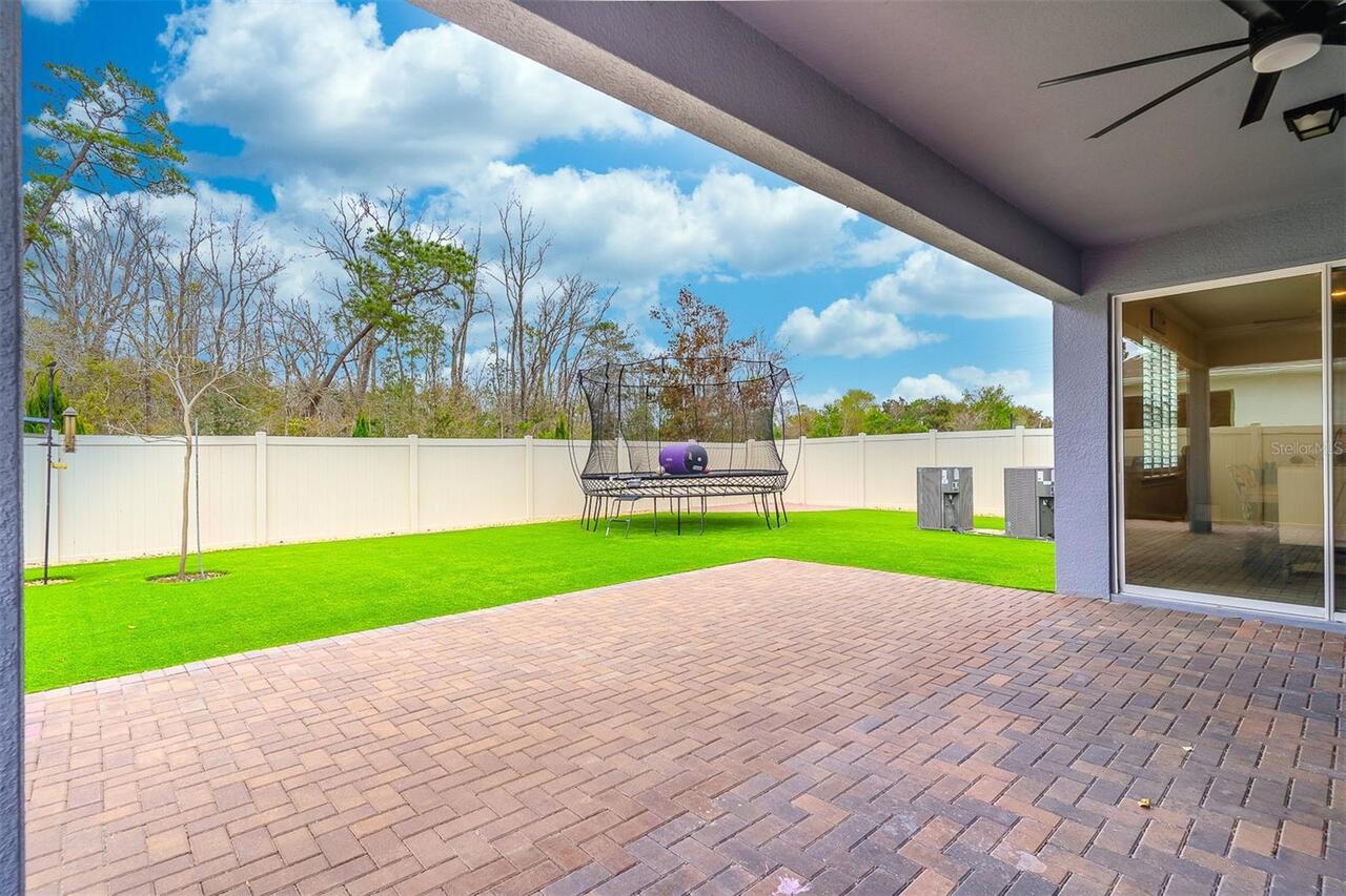 Listing Photo 22