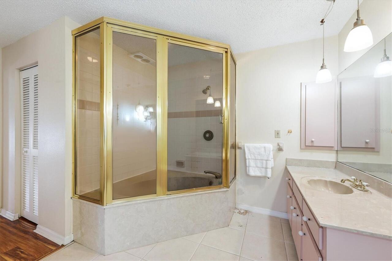 Listing Photo 24