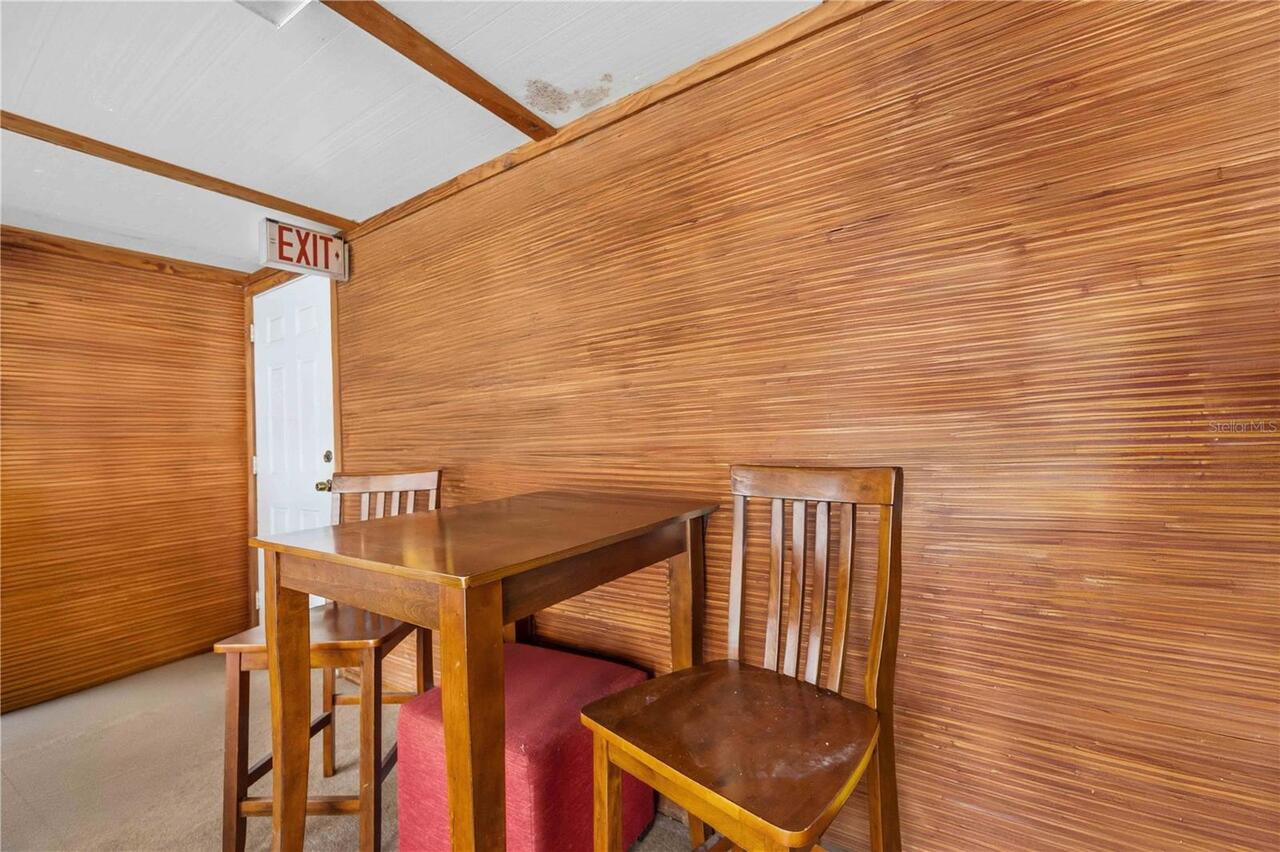 Listing Photo 32