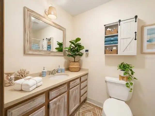 Listing Photo 18