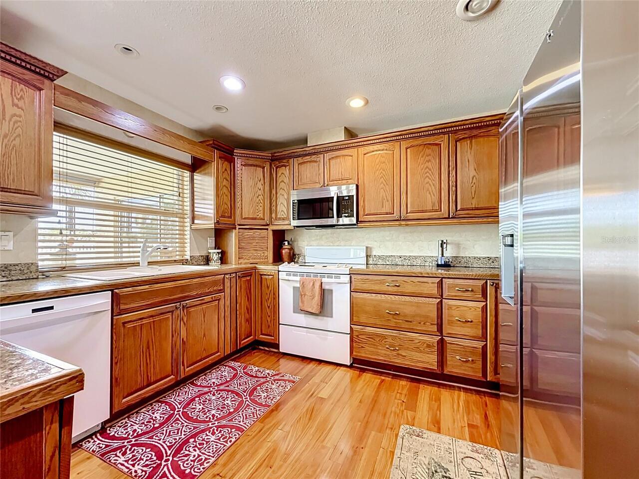 Listing Photo 19