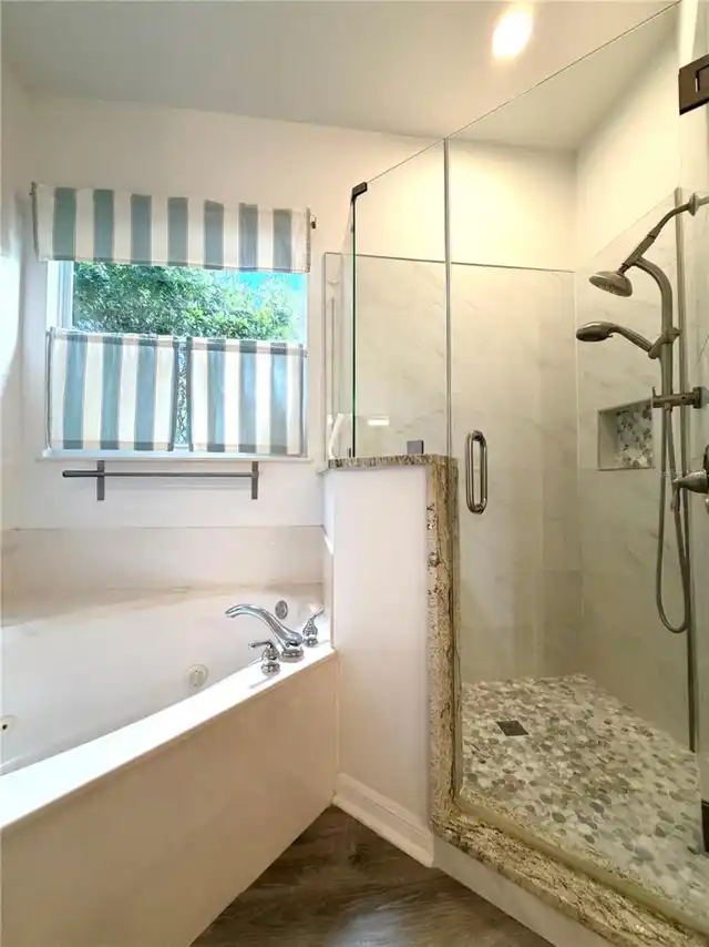 Listing Photo 25