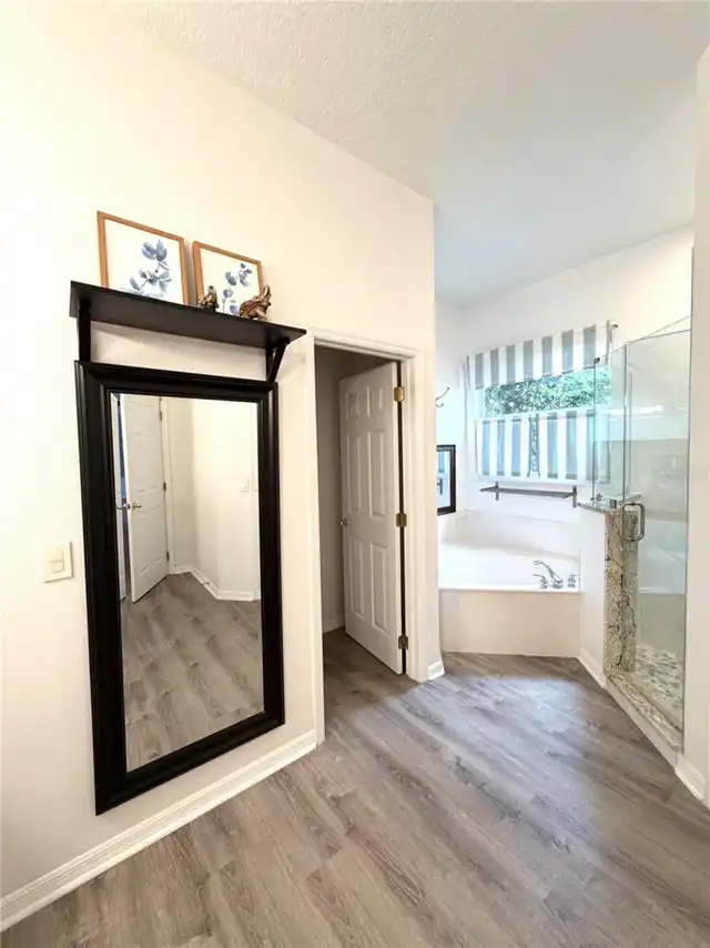 Listing Photo 26