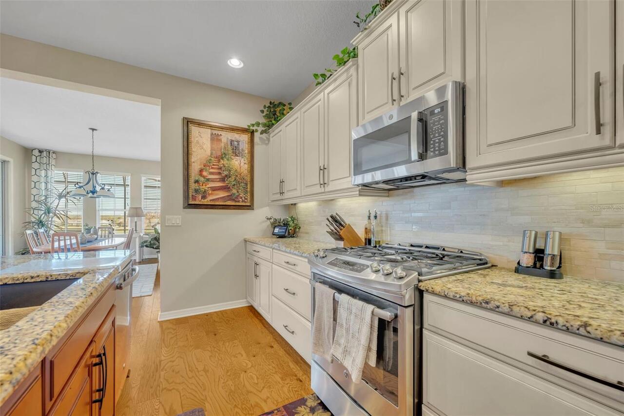 Listing Photo 17