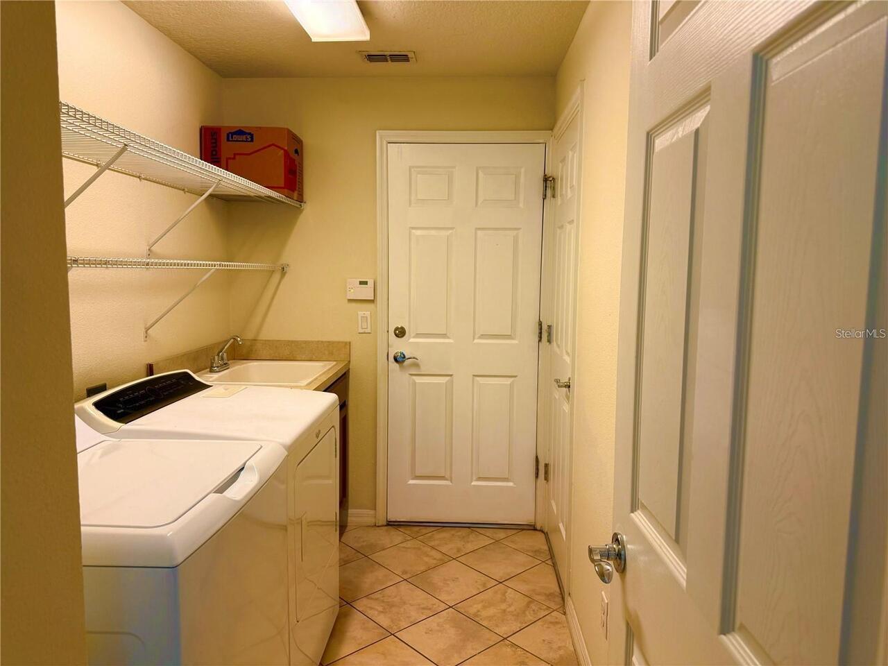 Listing Photo 10