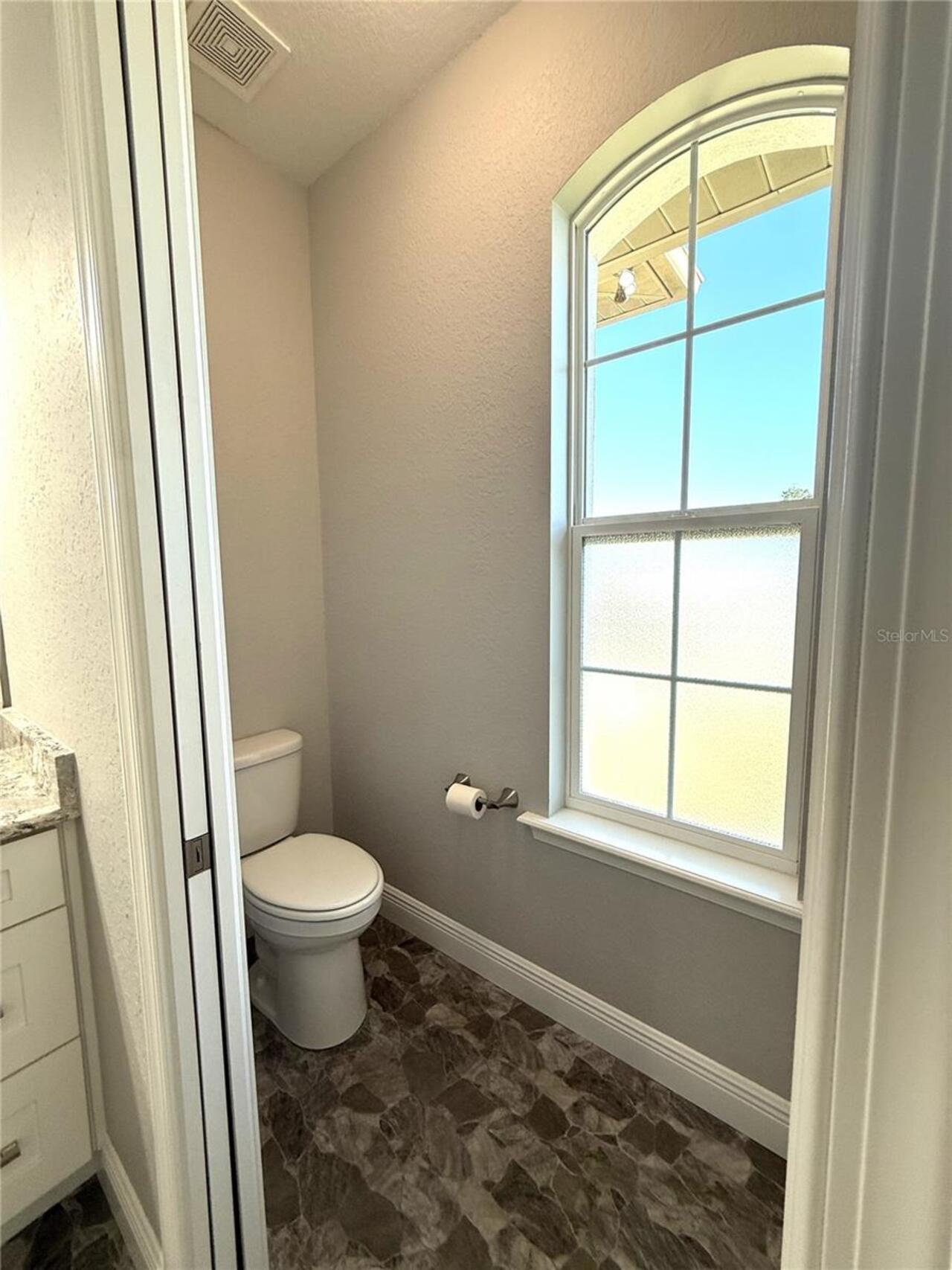 Listing Photo 42