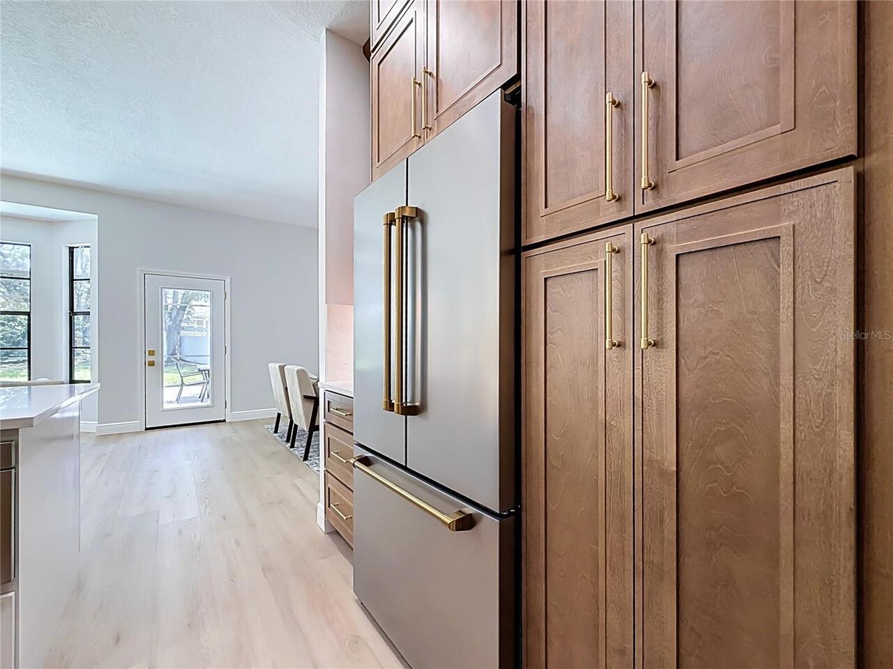 Listing Photo 17