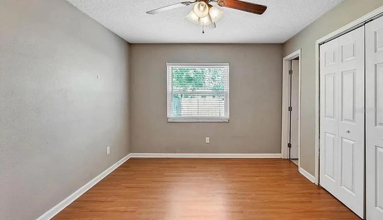 Listing Photo 14