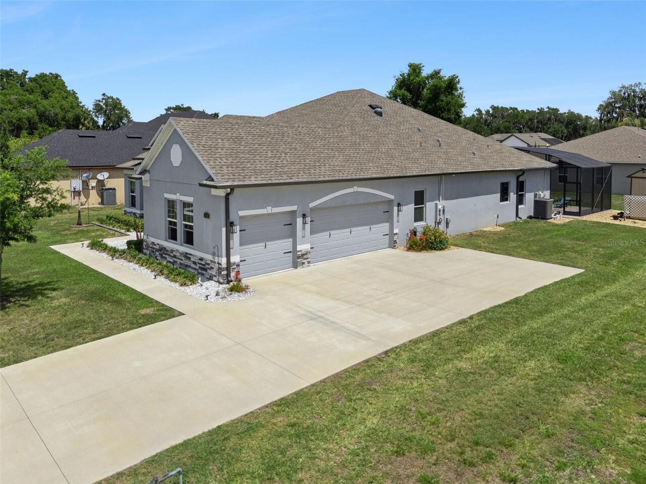 Listing Photo 38