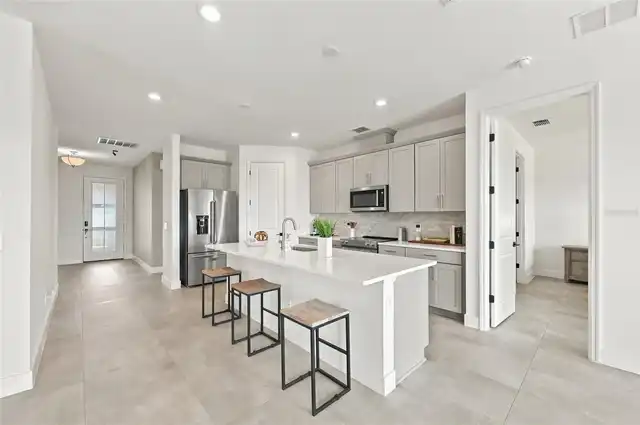 Listing Photo 17