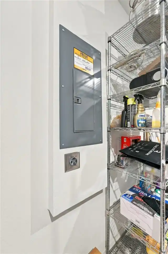 Listing Photo 32