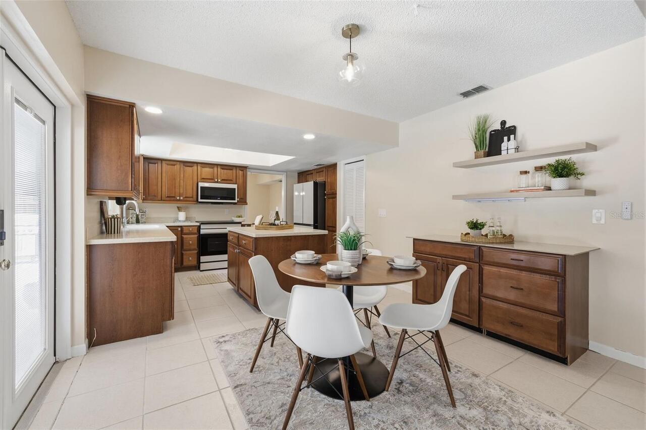Listing Photo 18