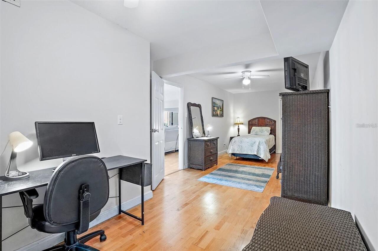 Listing Photo 23