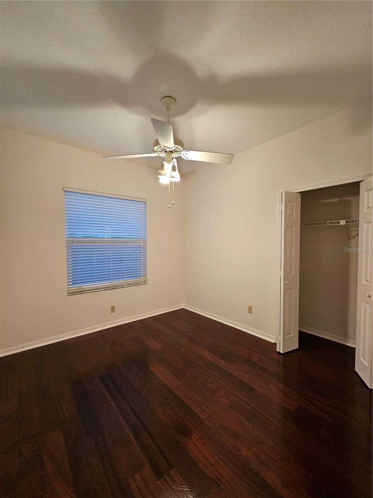 Listing Photo 9