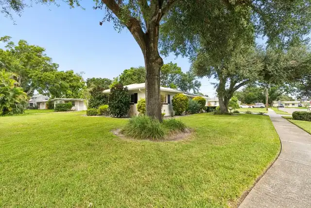 Listing Photo 35