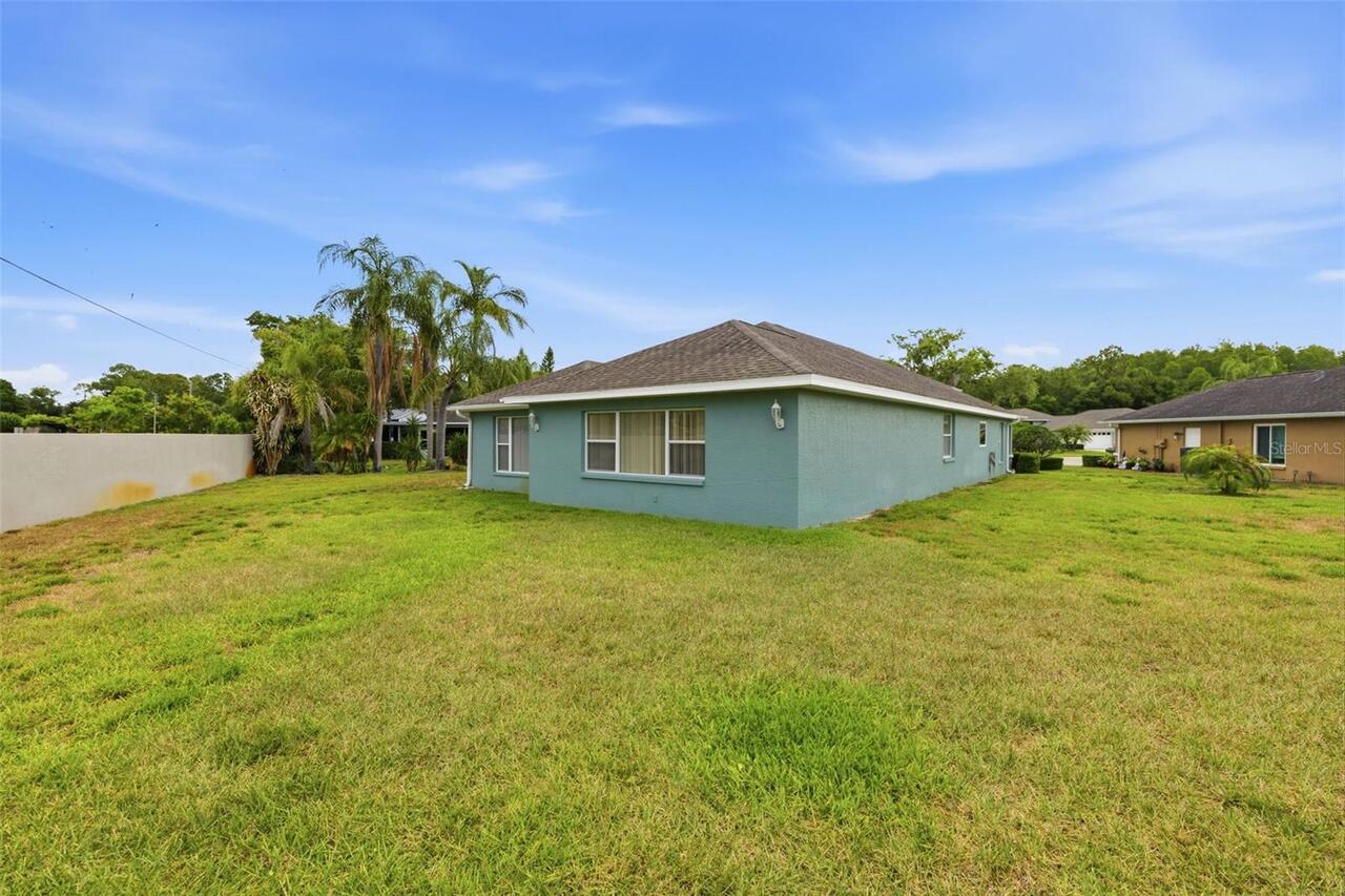 Listing Photo 42