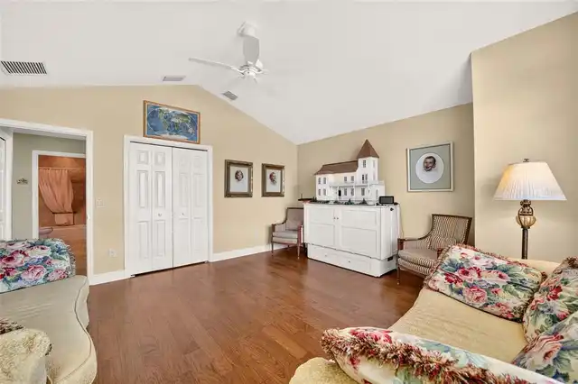 Listing Photo 57