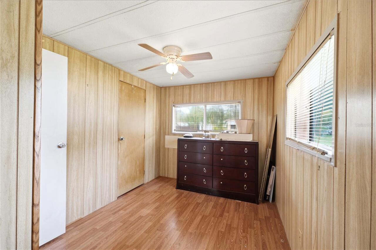 Listing Photo 9
