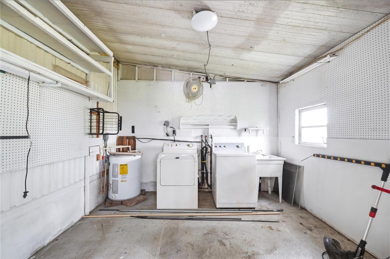 Listing Photo 14