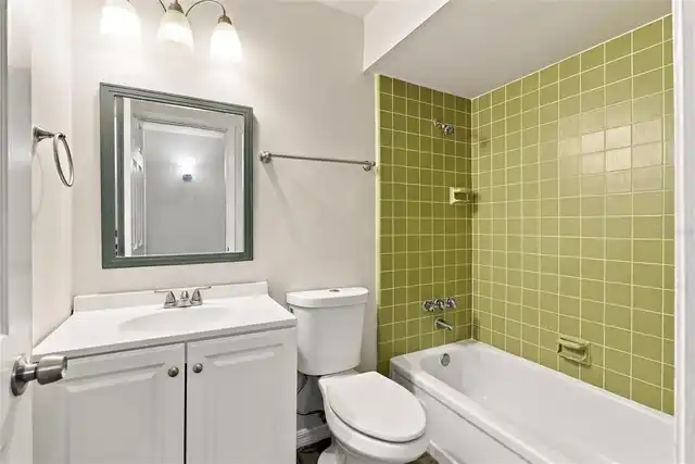 Listing Photo 14