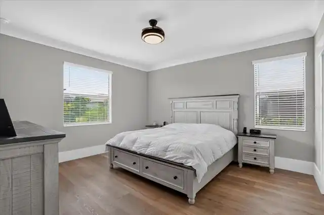 Listing Photo 23