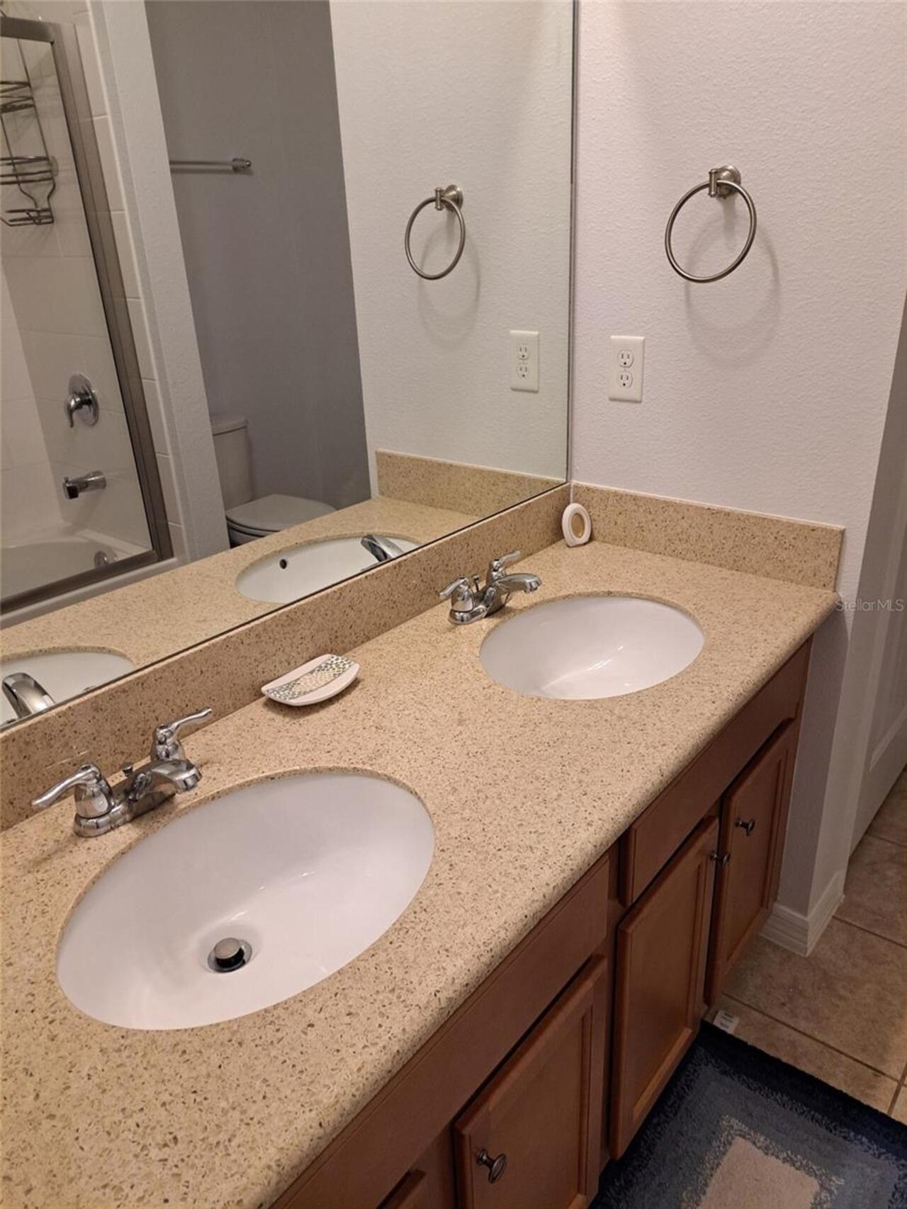 Listing Photo 15