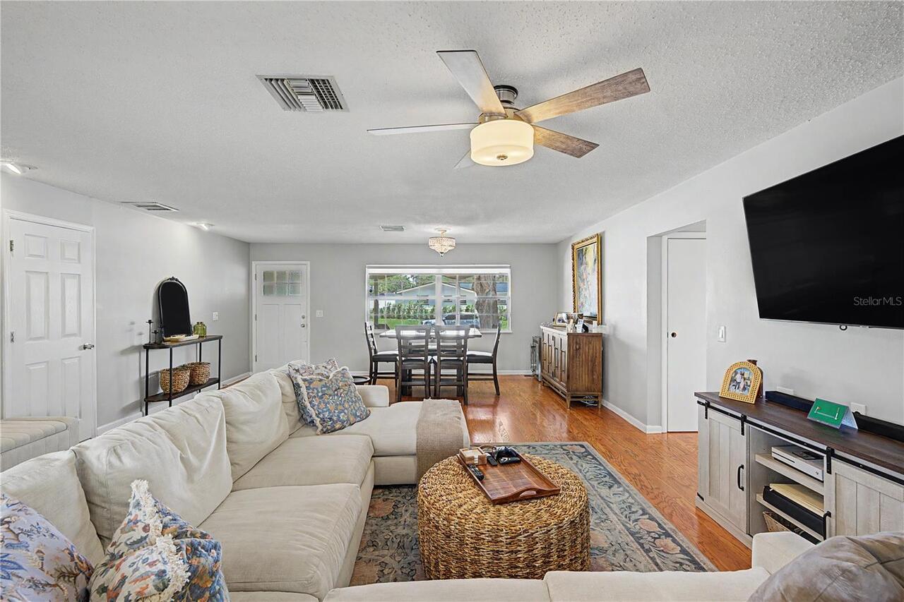 Listing Photo 7