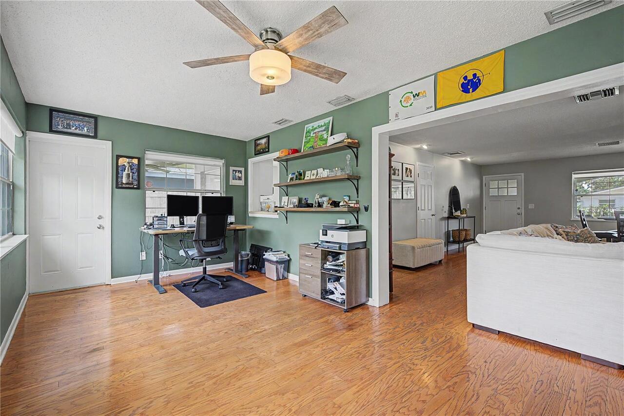 Listing Photo 16