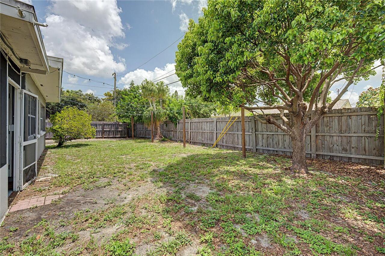 Listing Photo 28