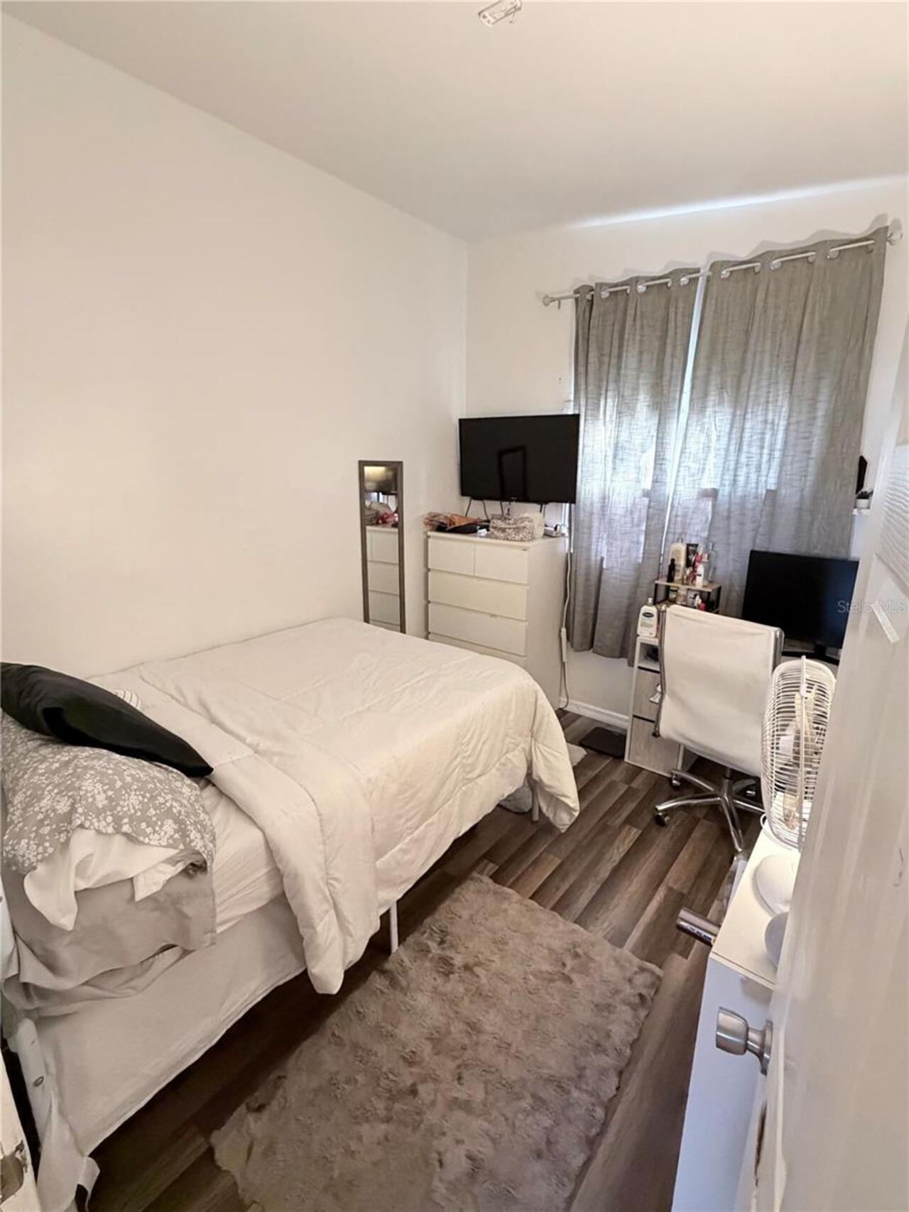 Listing Photo 15