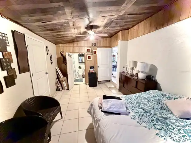 Listing Photo 14