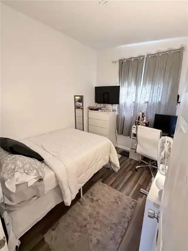 Listing Photo 15