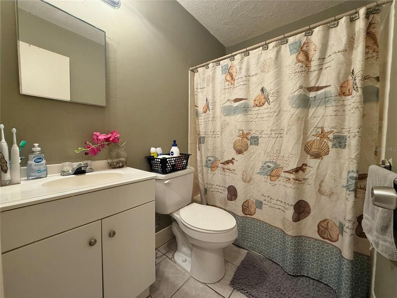 Listing Photo 12