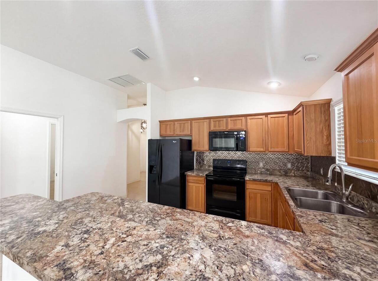 Listing Photo 13