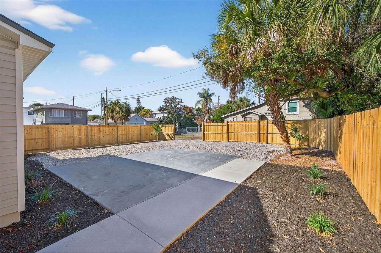 Listing Photo 27