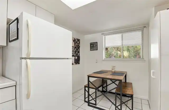 Listing Photo 14