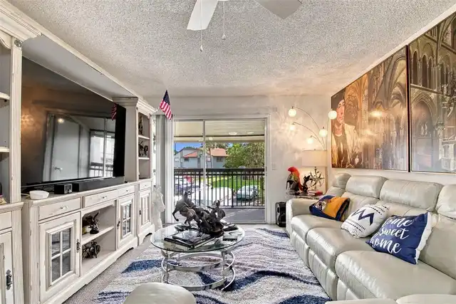 Listing Photo 17