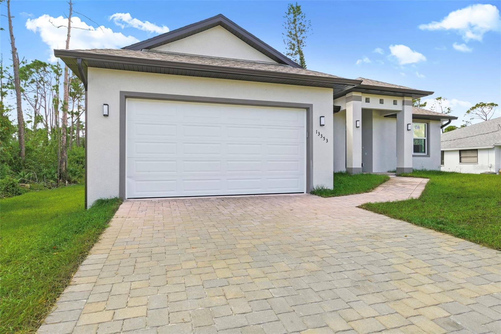 Listing Photo 11