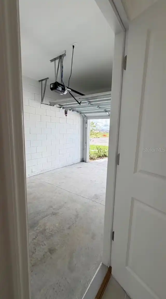 Listing Photo 11