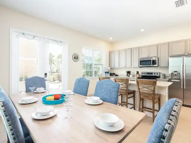 Listing Photo 10