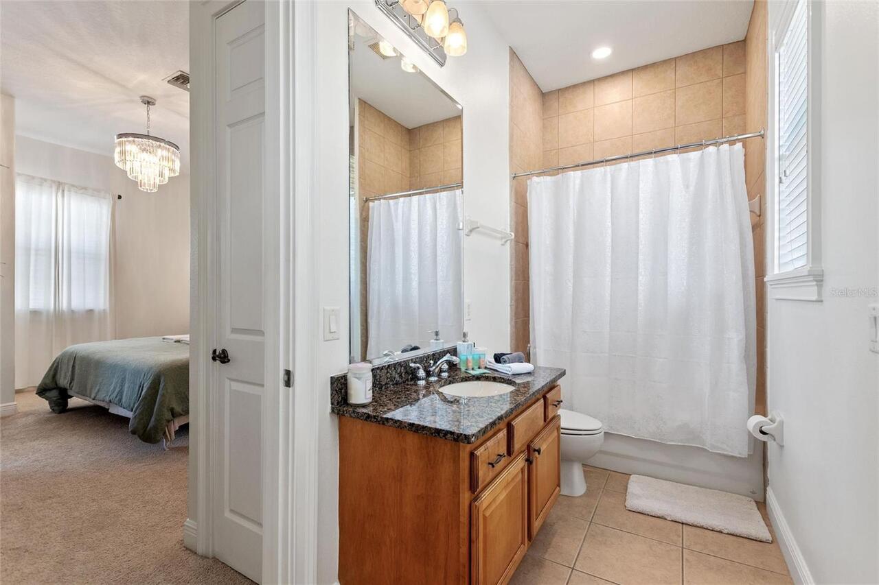Listing Photo 10