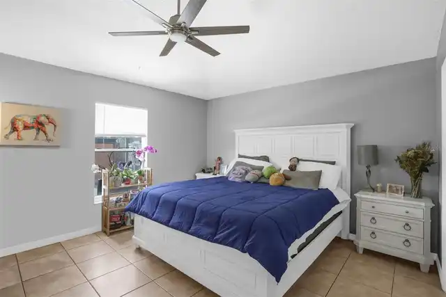 Listing Photo 10