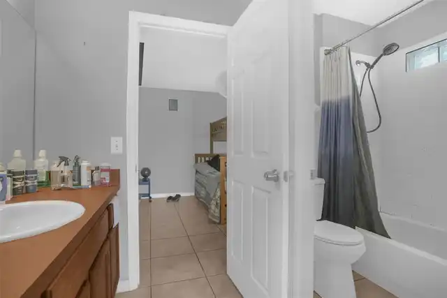 Listing Photo 17