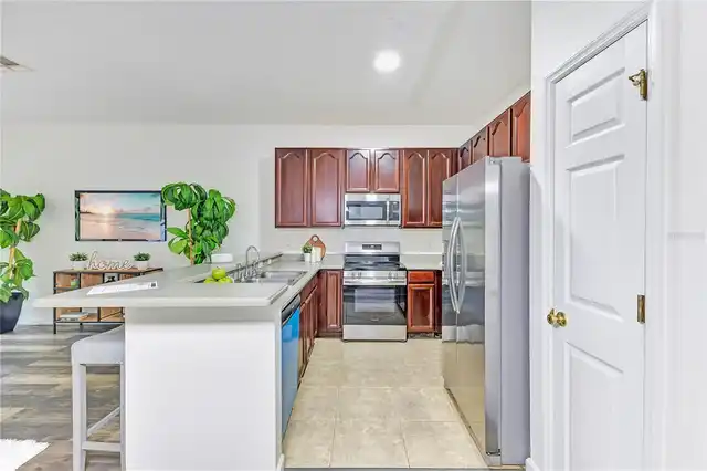 Listing Photo 6