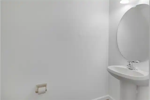 Listing Photo 14