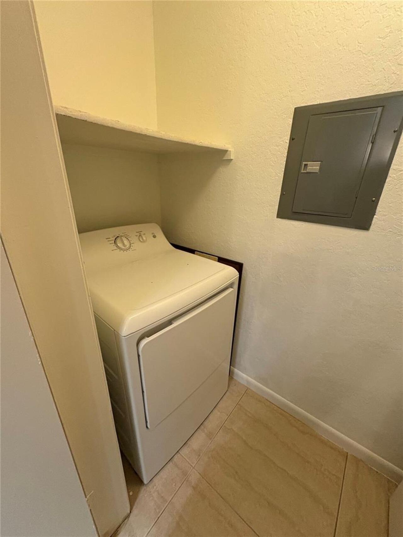 Listing Photo 12