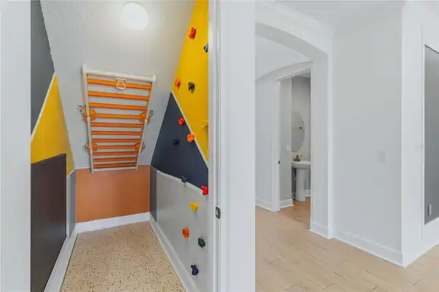 Listing Photo 19