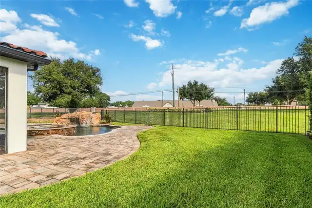 Listing Photo 74