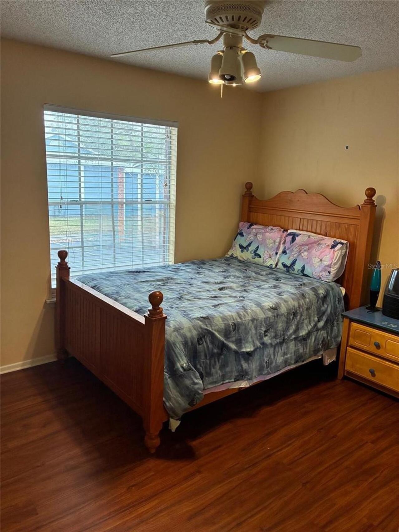 Listing Photo 8
